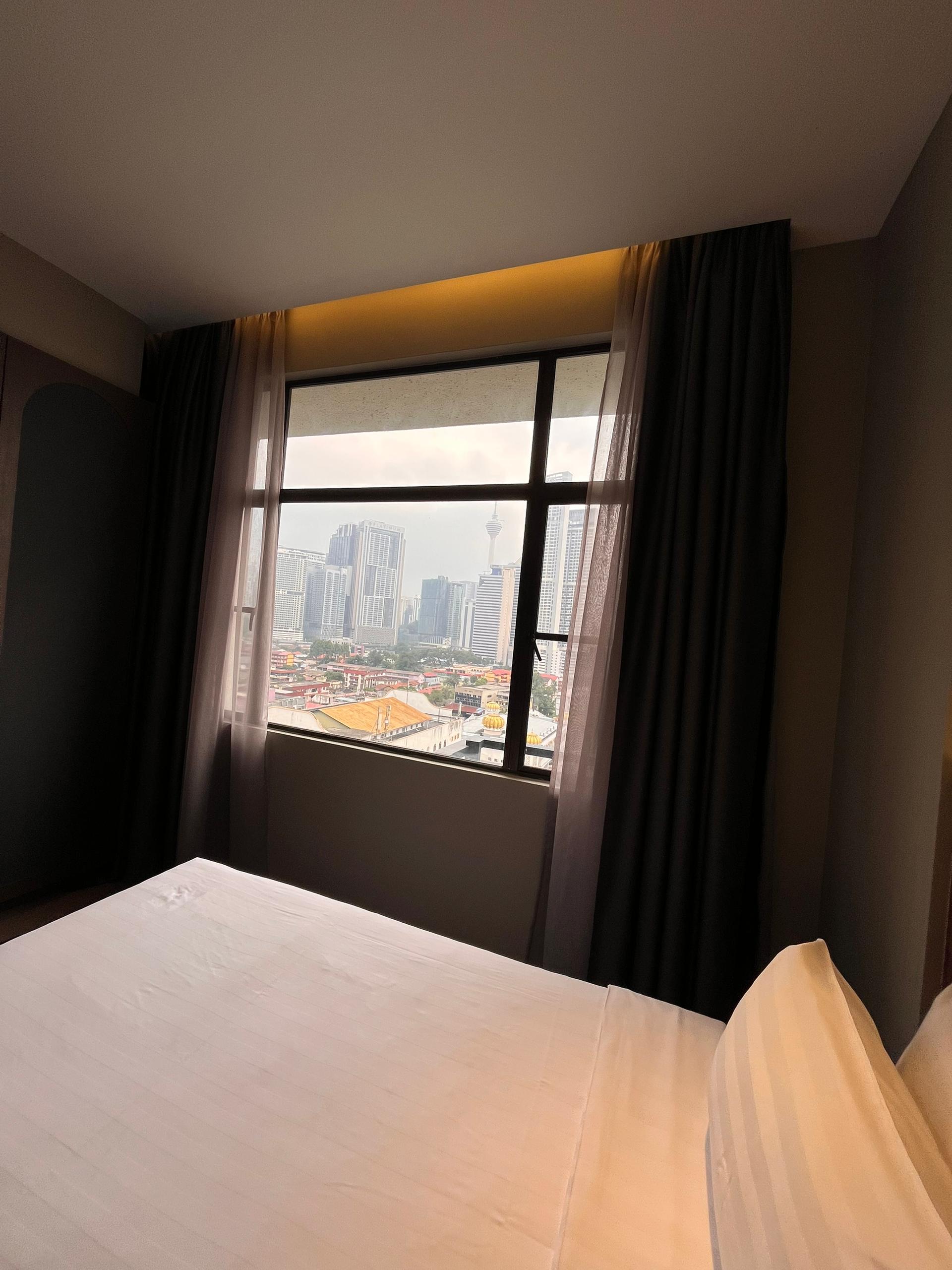 Superior Deluxe King Room at Brisdale International Kuala Lumpur